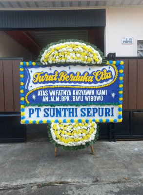 Papan Bunga Duka di Sungai Pinang